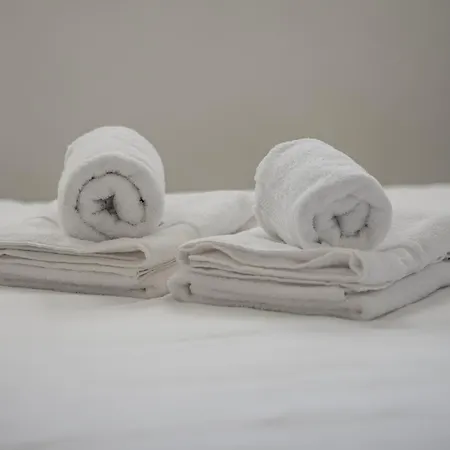 Apartment H2o - Rooftop With Pool In